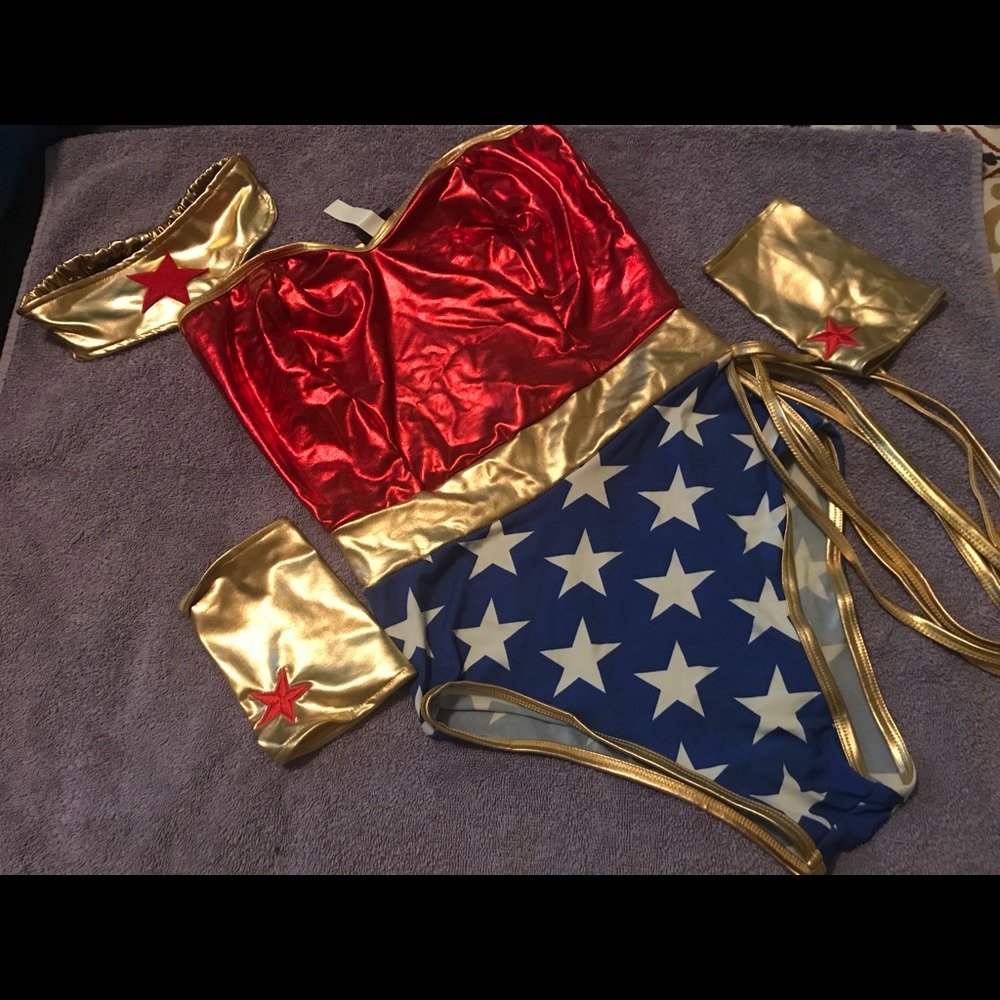Wonder Women costume